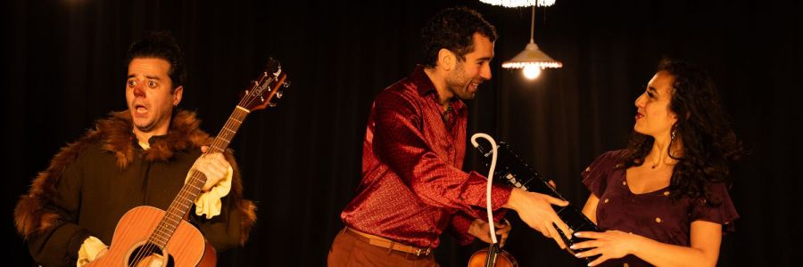 Yeni Oyun: Kendini Köpek Sanan Adam